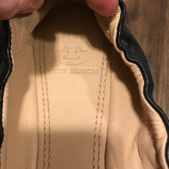 Black Leather Tory Burch Flats - Picture 2 of 4